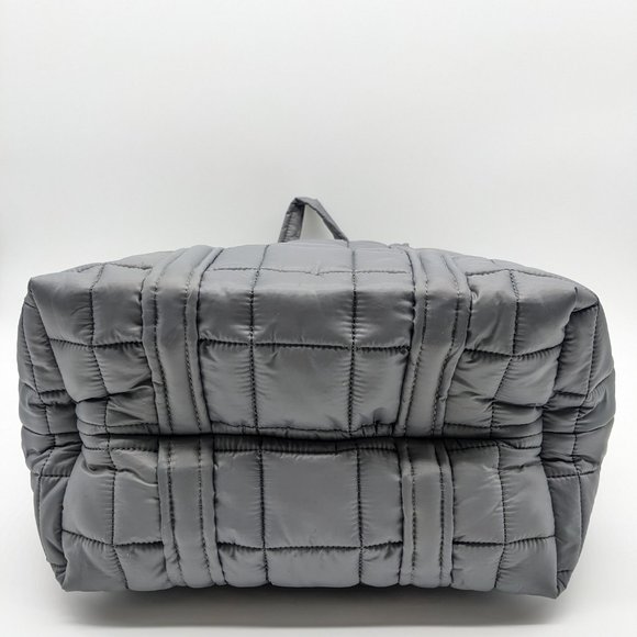 MICHAEL KORS Stirling quilted recycled nylon puffy LARGE travel tote -GRAY - Picture 8 of 15